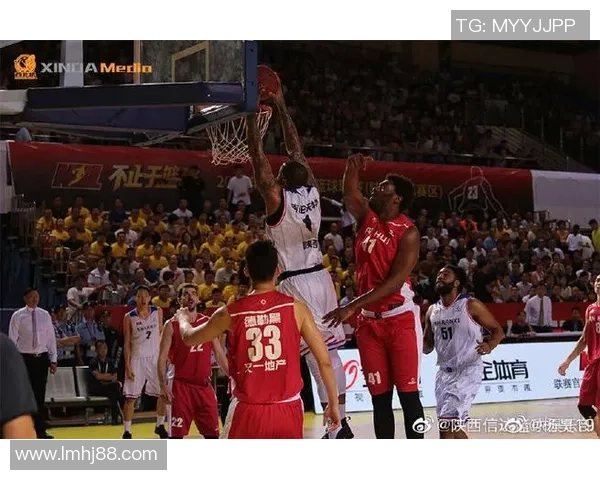 武汉篮球队在锦标赛中的强势表现与战术分析